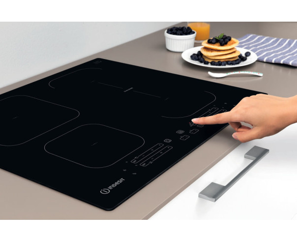 INDESIT - Placa Indução IB 65B60 NE – Placas – stockin.pt