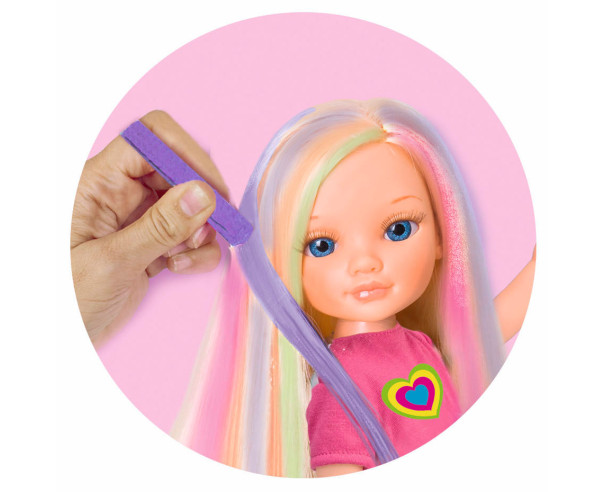 NANCY - Um dia a fazer madeixas 700013865 – Nancy – stockin.pt