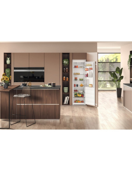 HOTPOINT - Frigorífico 1 Porta Enc. HASD18A011A1 – Frigorifico Encastre 1 Porta – stockin.pt