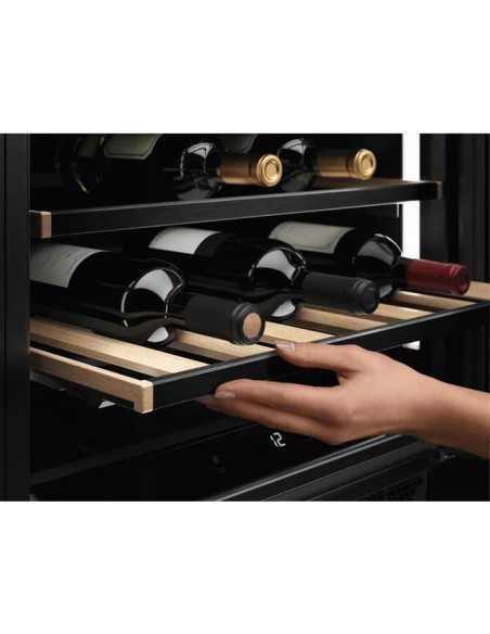 AEG - Garrafeira AWS4052B5B – Garrafeira de Encastre – stockin.pt