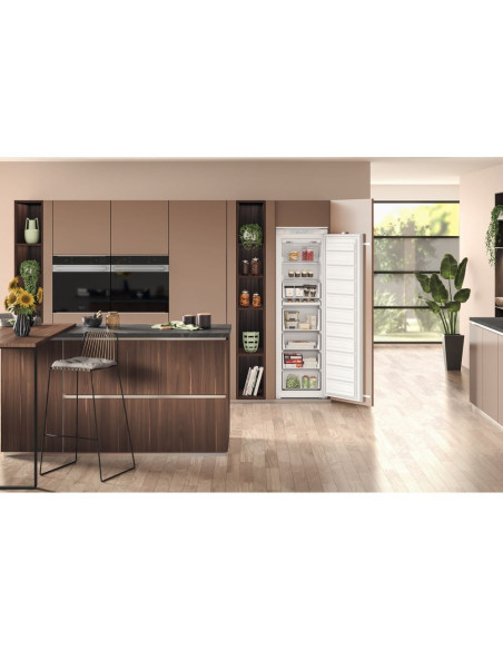 HOTPOINT - Congelador Encastre HASD18F013A1 – Congelador de Encastre – stockin.pt