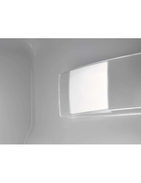 ELECTROLUX - Combinado Encastre LNA6DE18S – Combinados Encastre – stockin.pt
